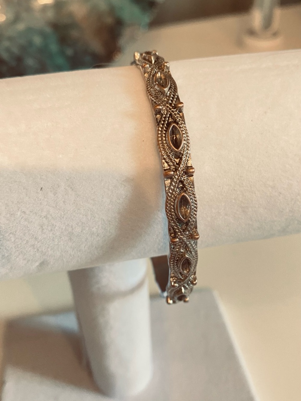 Gold Filigree Marquise Link Bracelet
